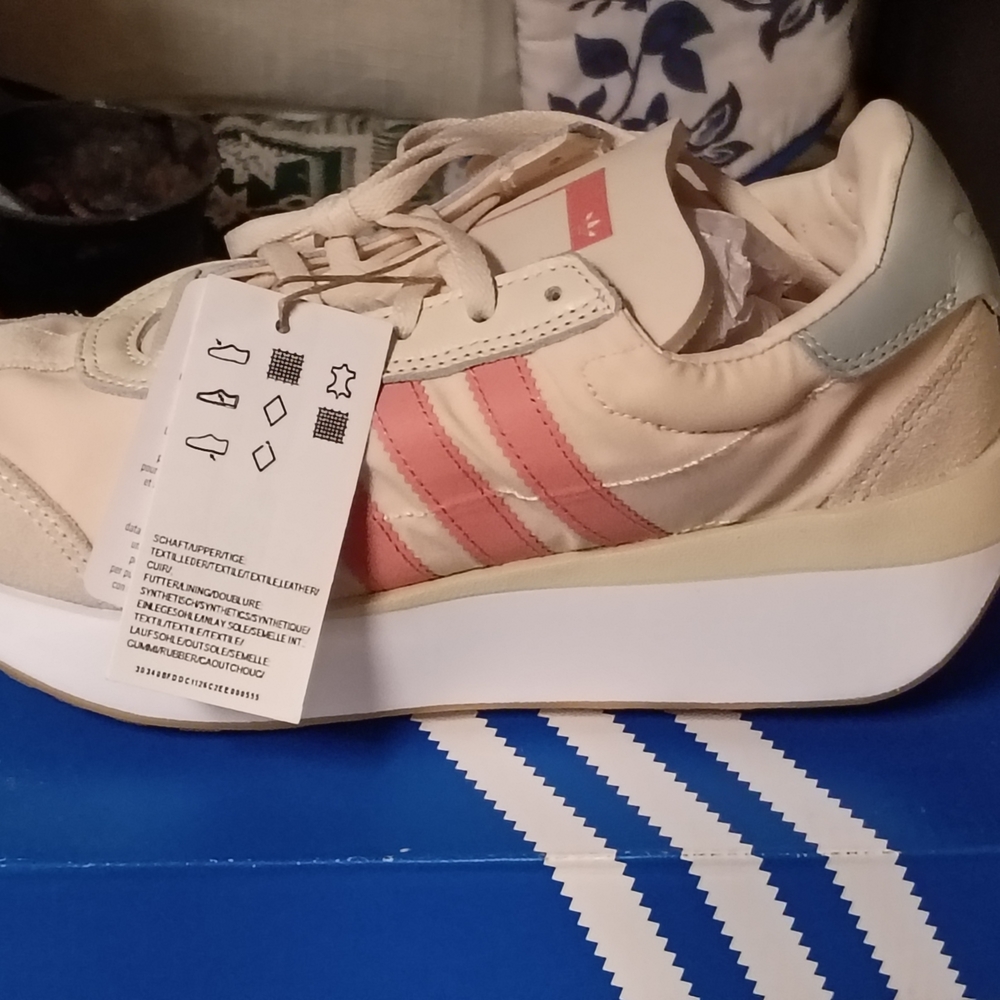 Adidas Women's Beige and Pink Sneakers